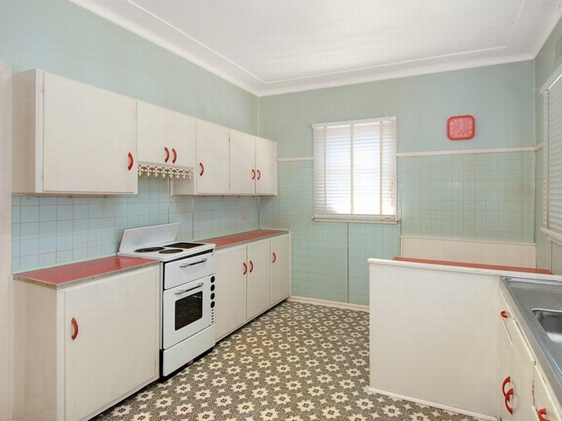 29 Railway Parade, Woonona NSW 2517