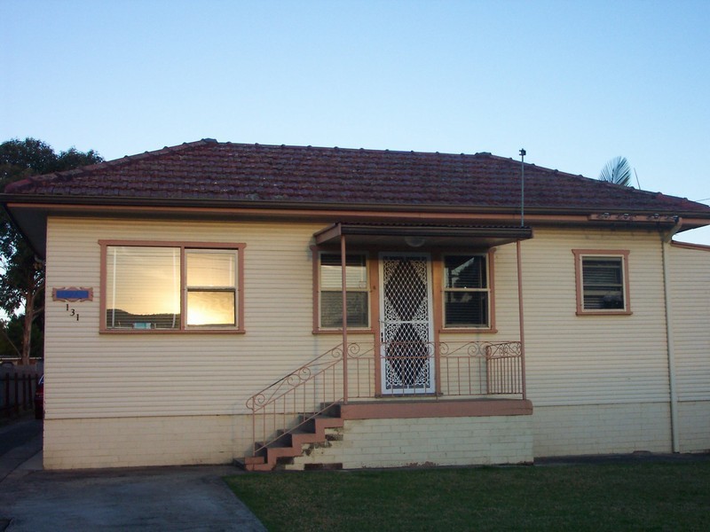 3/131 Prince Edward Drive, Dapto NSW 2530