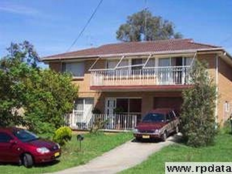 37 Compton Street, Dapto NSW 2530