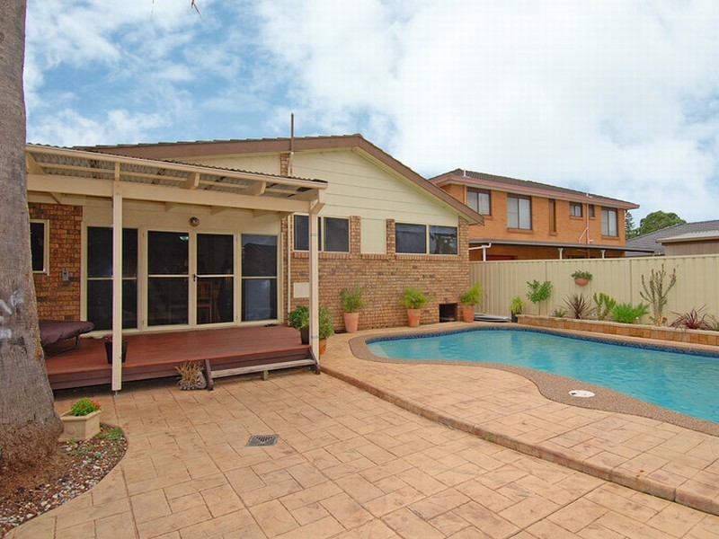 41 Palmer Avenue, Kanahooka NSW 2530