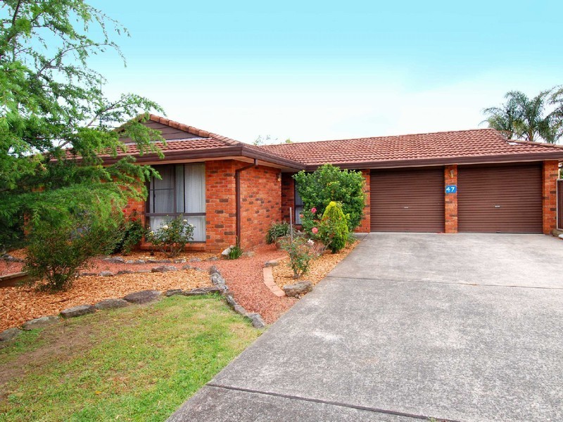 47 Huxley Drive, Horsley NSW 2530