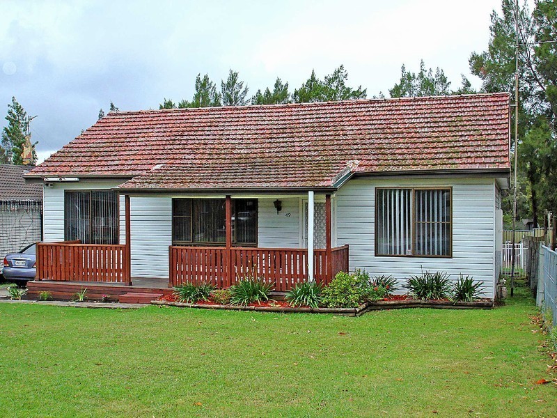 49 Brook Street, Dapto NSW 2530