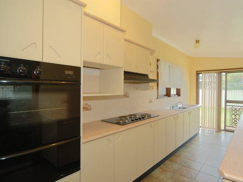 61 Culgoa Crescent, Koonawarra NSW 2530