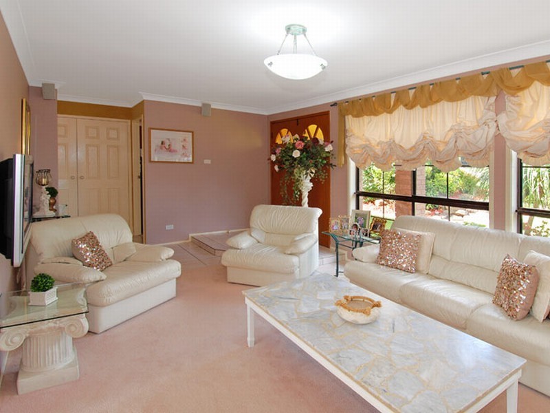 95 Rickard Road, Unanderra NSW 2526