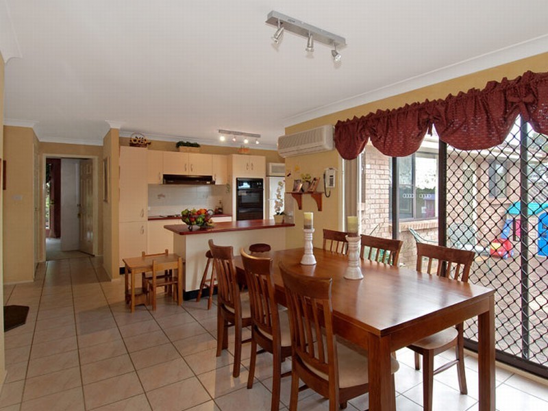 95 Rickard Road, Unanderra NSW 2526