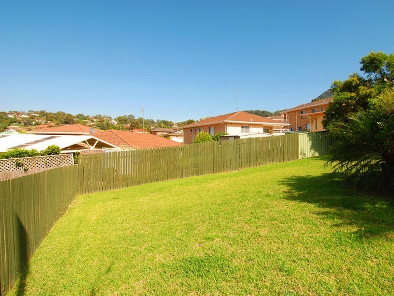 95 Rickard Road, Unanderra NSW 2526