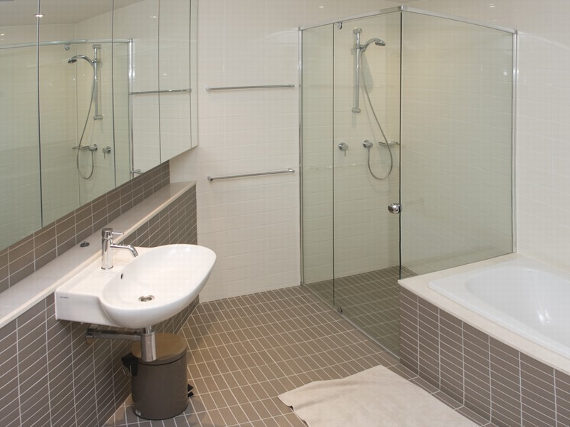 43/9 Eastlake Parade, Kingston ACT 2604