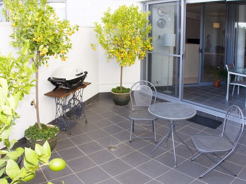 53/11 Eastlake Parade, Kingston ACT 2604