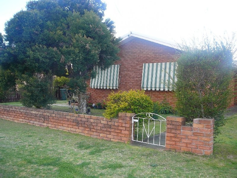 6 Sterne St, Warwick QLD 4370