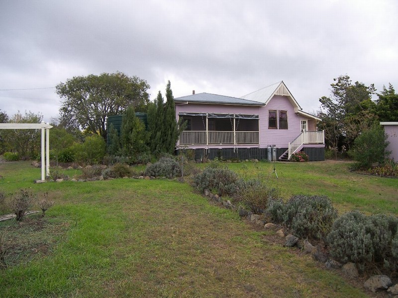 Freestone QLD 4370