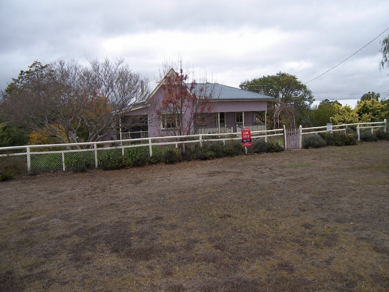 Freestone QLD 4370