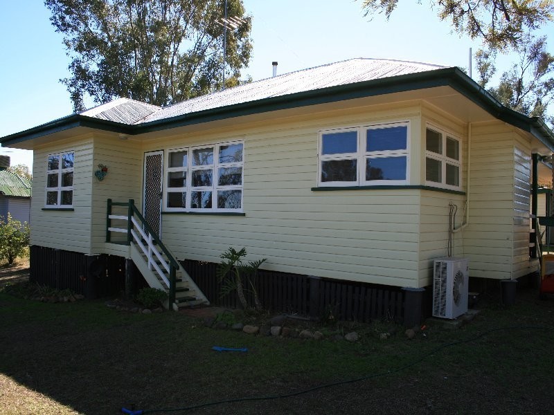 Texas QLD 4385