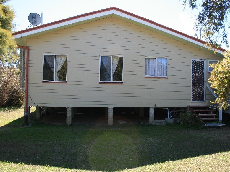 Texas QLD 4385