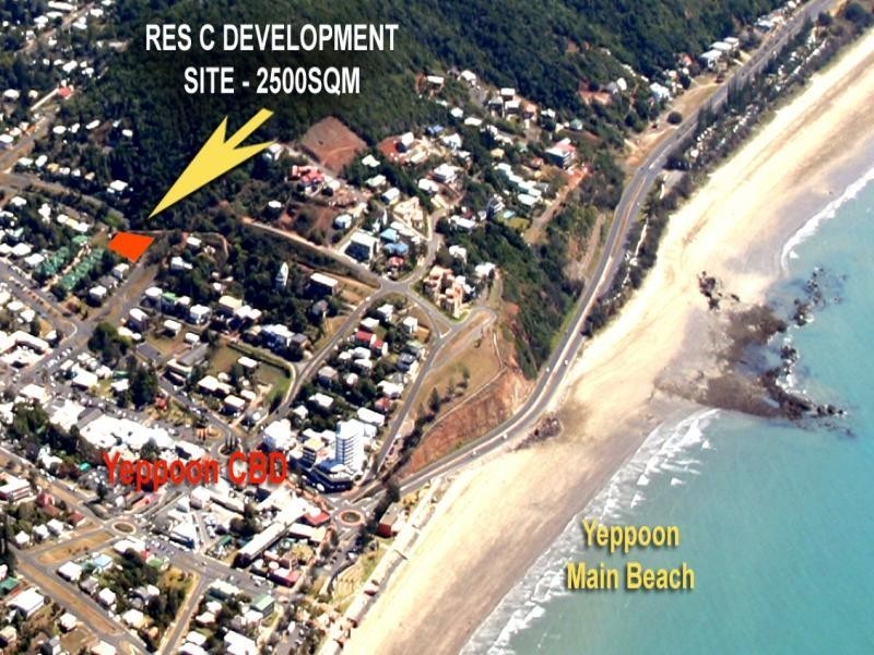 42-44 Mary Street, Yeppoon QLD 4703