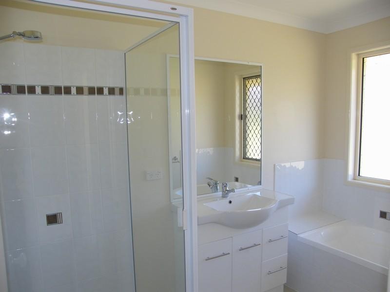 10 Downsfield Road, Yeppoon QLD 4703