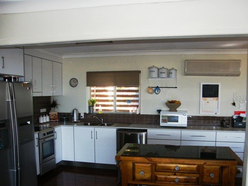 12 Jarman, Barlows Hill QLD 4703