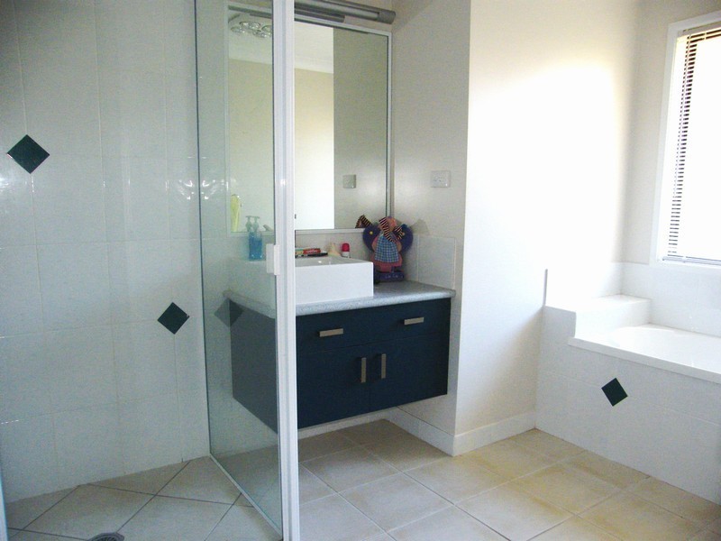14 Kingfisher Drive, Yeppoon QLD 4703