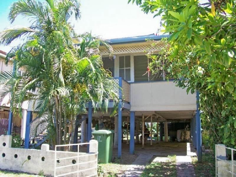 15 Jeffries Street, Yeppoon QLD 4703