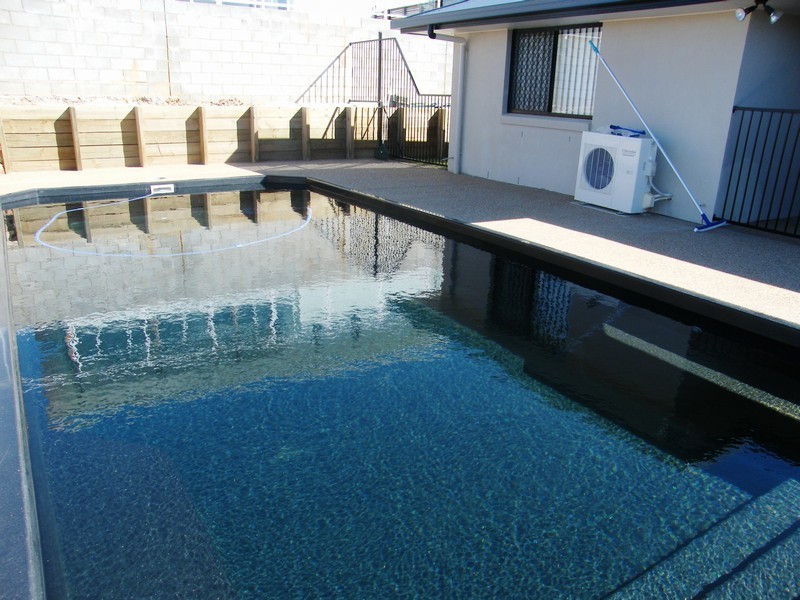 15 Priors Pocket Road, Pacific Heights QLD 4703