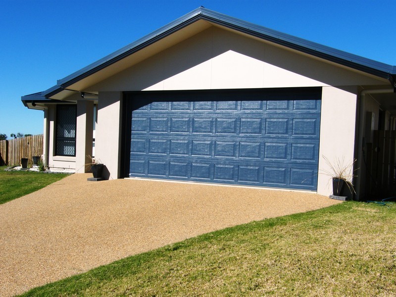 15 Priors Pocket Road, Pacific Heights QLD 4703