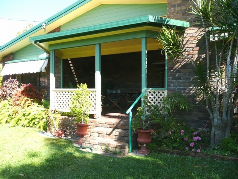 16 Rose Street, Yeppoon QLD 4703