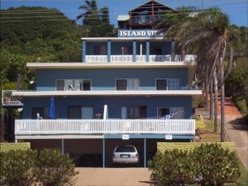1/90 Farborough Road, Yeppoon QLD 4703