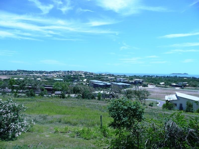 85 Svensden Rd, Emu Park QLD 4710