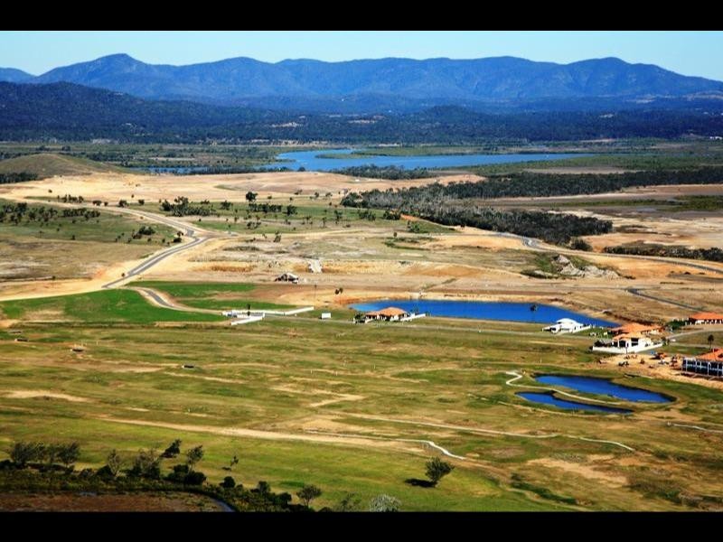 10 Timbers Beach Rd, Zilzie QLD 4710