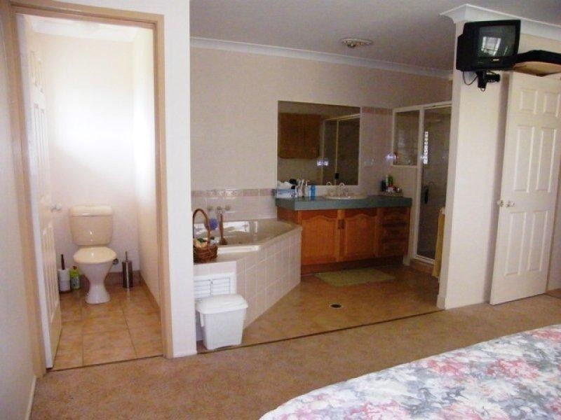 8 Sypher Drive, Yeppoon QLD 4703