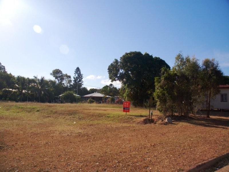 18 Park Street, Yeppoon QLD 4703