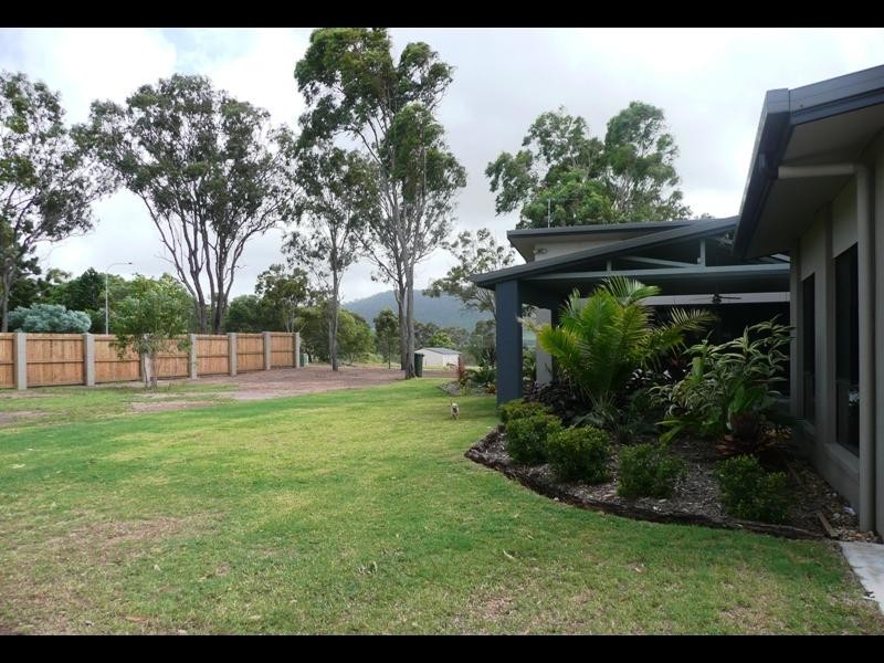 8 Nevallan Drive, Yeppoon QLD 4703