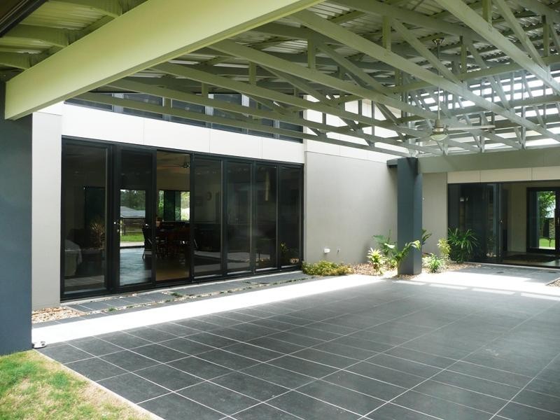 8 Nevallan Drive, Yeppoon QLD 4703