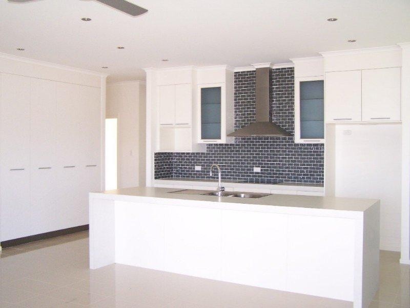 18 Vaglass, Yeppoon QLD 4703