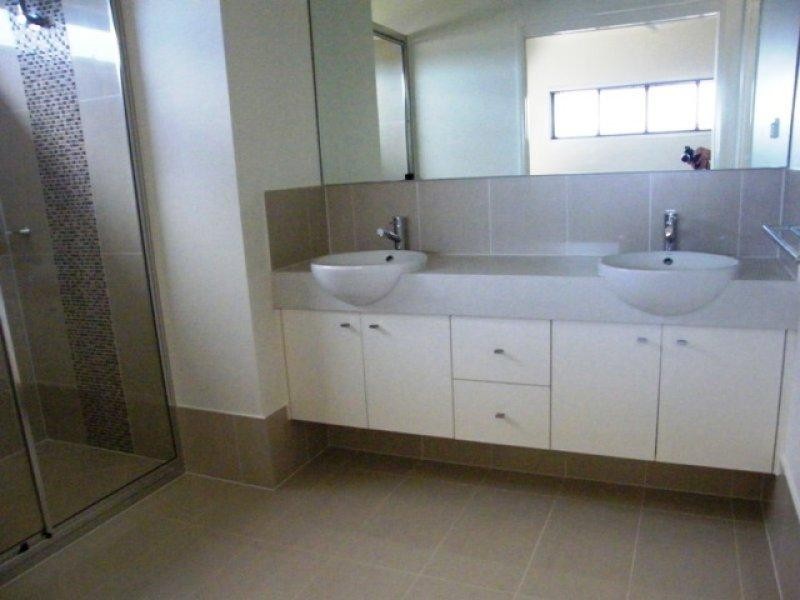 18 Vaglass, Yeppoon QLD 4703