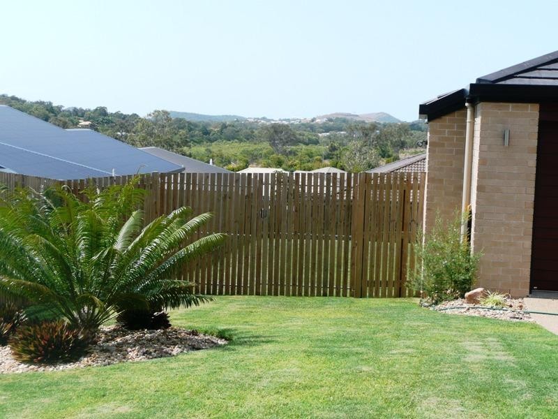 18 Vaglass, Yeppoon QLD 4703