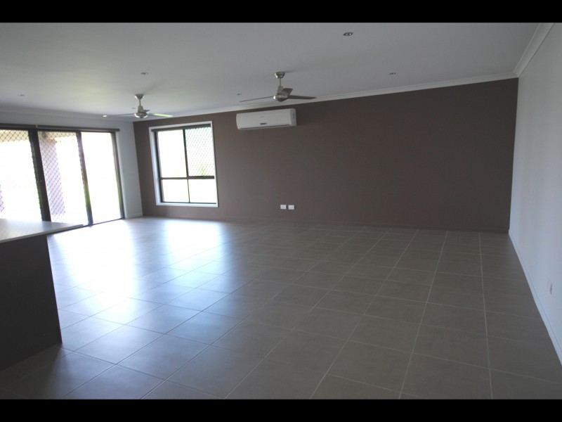 54 Lakeview Circuit, Yeppoon QLD 4703