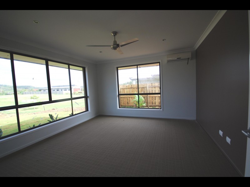 54 Lakeview Circuit, Yeppoon QLD 4703