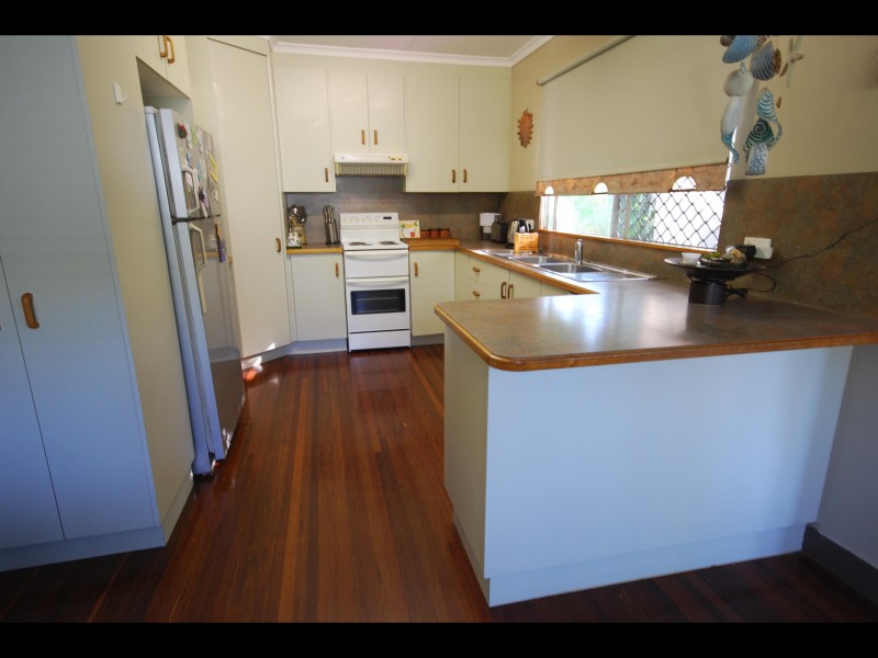 18 Caroline Street, Yeppoon QLD 4703