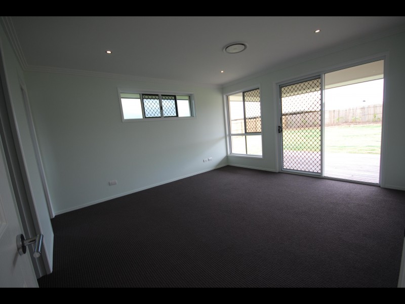 26 Lakeview Circuit, Yeppoon QLD 4703