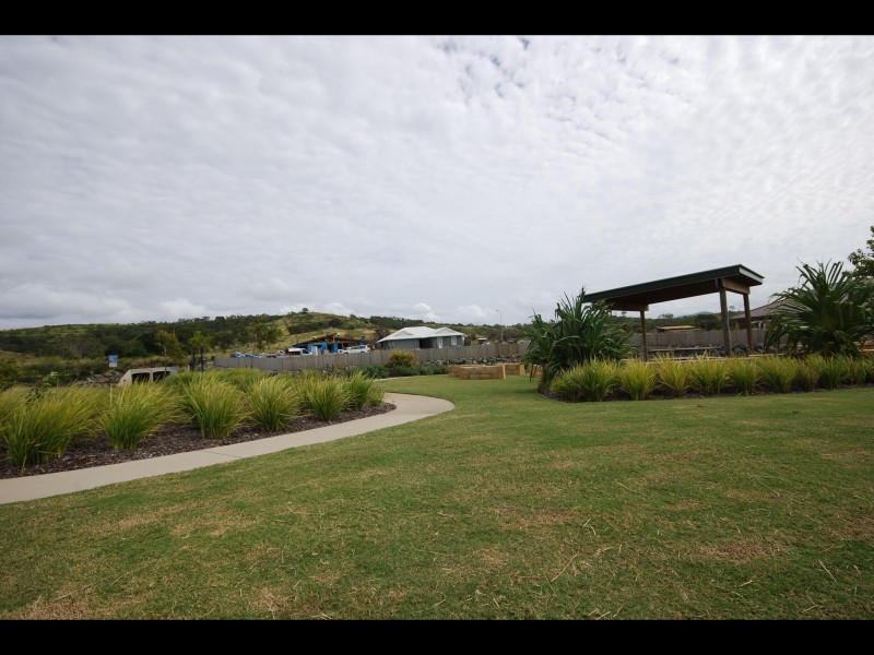 33 Dune Circle, Yeppoon QLD 4703