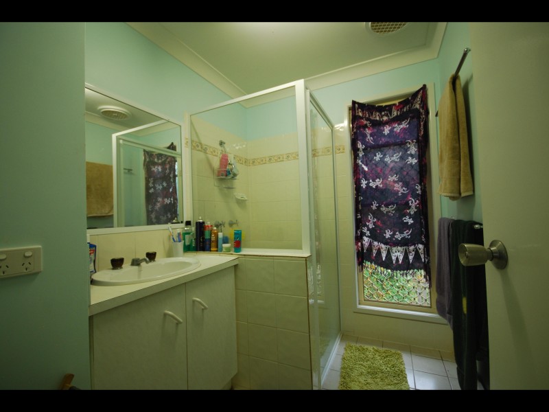 6 Shaw Avenue, Yeppoon QLD 4703