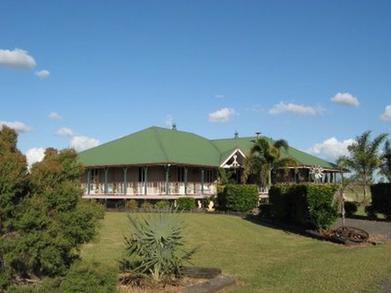2758 Airstrip Road, Nebo QLD 4742