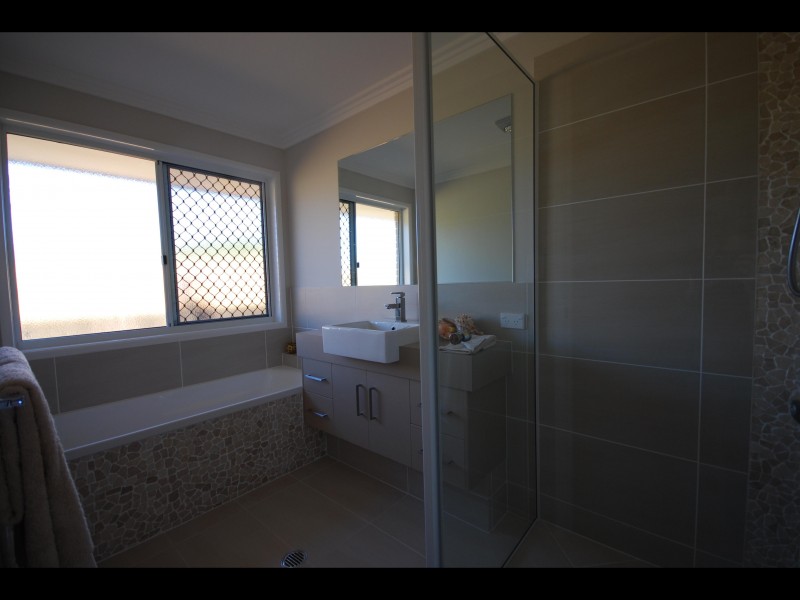43 Dune Circle, Yeppoon QLD 4703