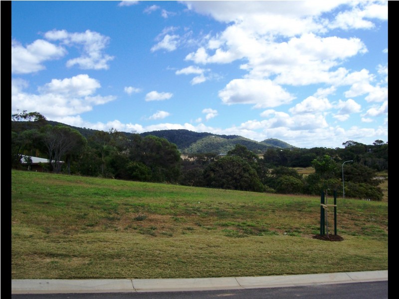 14 Barrington Court, Yeppoon QLD 4703