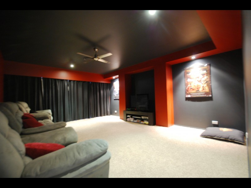 11 Barrington Court, Yeppoon QLD 4703