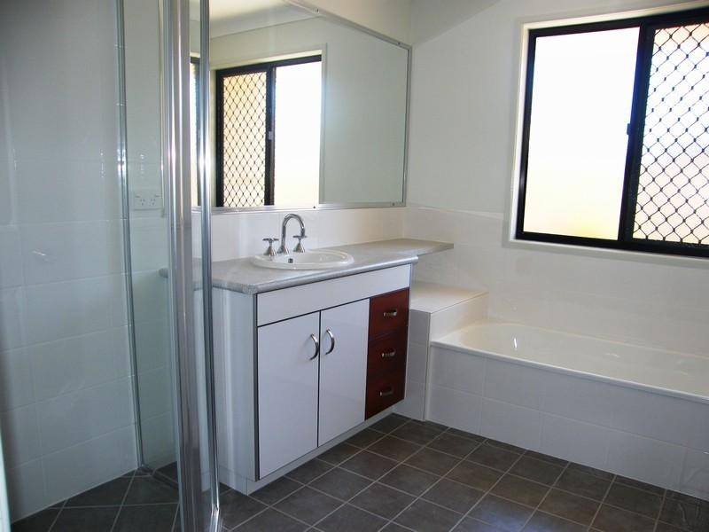 2 Aztec Court, Yeppoon QLD 4703
