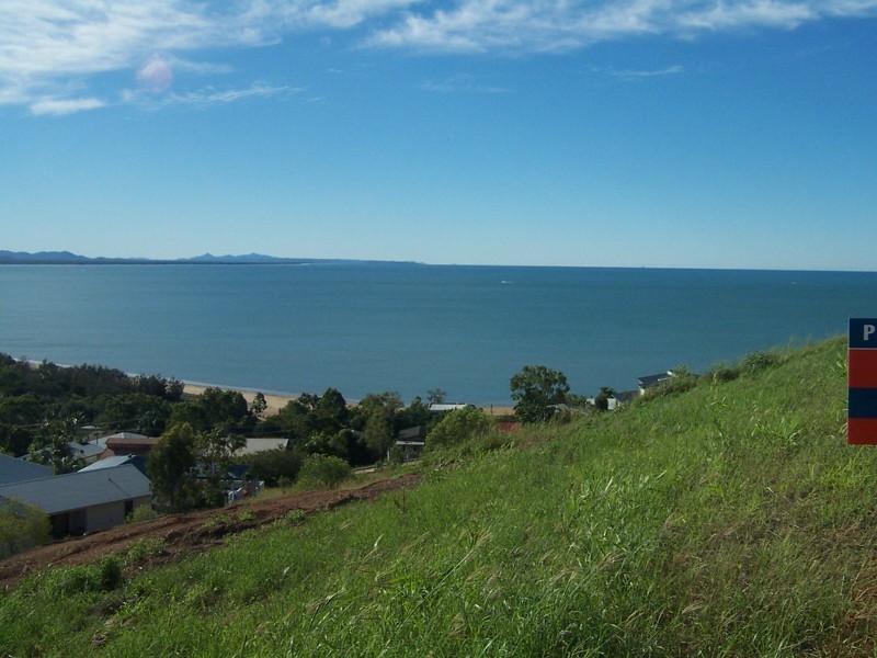 4 Hillcrest Avenue, Yeppoon QLD 4703