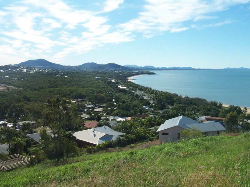 4 Hillcrest Avenue, Yeppoon QLD 4703