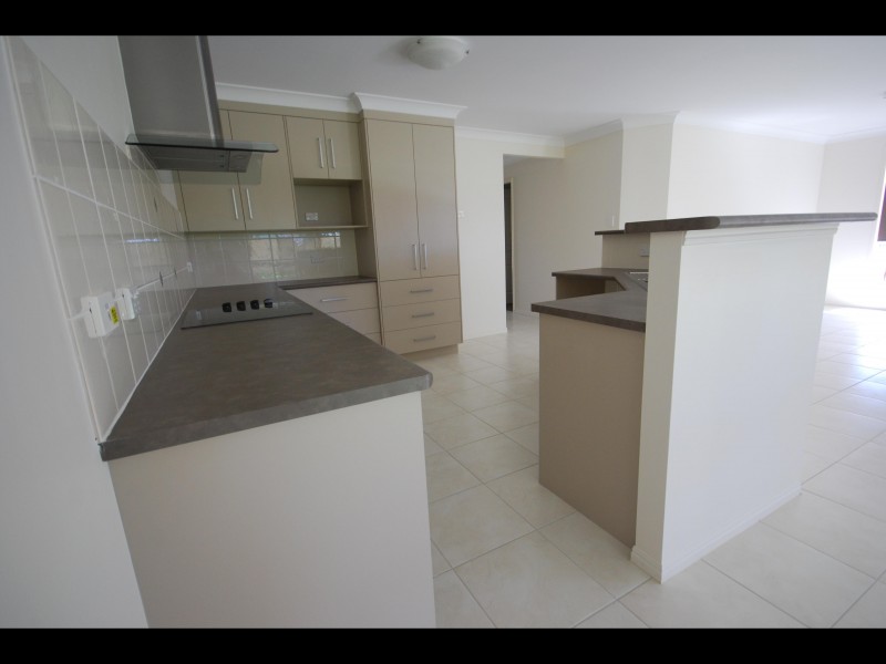 2/37 Tabone Street, Yeppoon QLD 4703