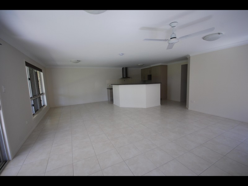 2/37 Tabone Street, Yeppoon QLD 4703